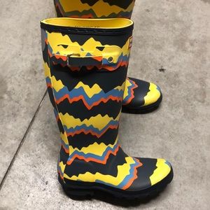 hunter sneaker rain boots